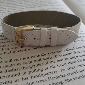 ‎White Watch Bracelet